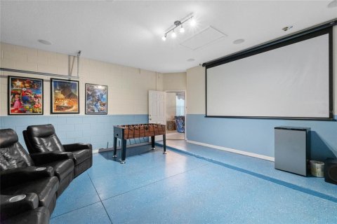 Casa en alquiler en Kissimmee, Florida, 6 dormitorios, 260.68 m2 № 2166221 - foto 5