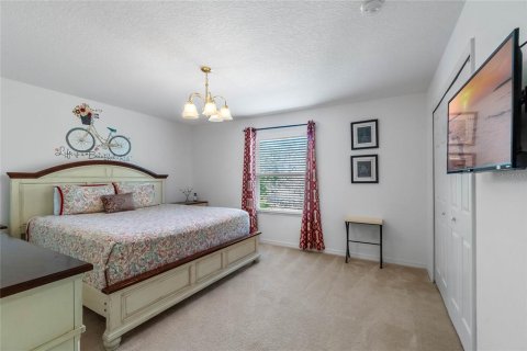 Casa en alquiler en Kissimmee, Florida, 6 dormitorios, 260.68 m2 № 2166221 - foto 17