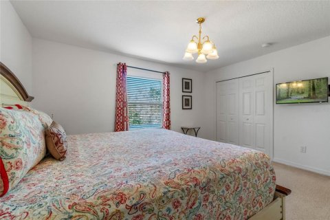 Casa en alquiler en Kissimmee, Florida, 6 dormitorios, 260.68 m2 № 2166221 - foto 18