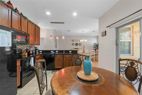 Casa en alquiler en Kissimmee, Florida, 6 dormitorios, 260.68 m2 № 2166221 - foto 12