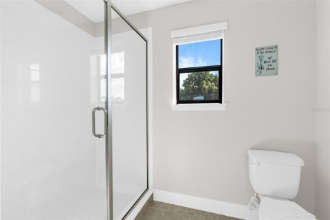 Villa ou maison à vendre à Haines City, Floride: 4 chambres, 223.34 m2 № 2350341 - photo 28