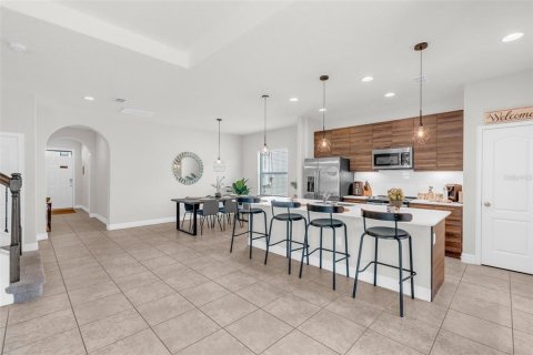 Villa ou maison à vendre à Haines City, Floride: 4 chambres, 223.34 m2 № 2350341 - photo 12