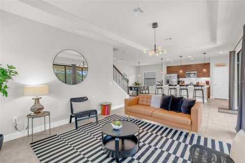 Villa ou maison à vendre à Haines City, Floride: 4 chambres, 223.34 m2 № 2350341 - photo 10