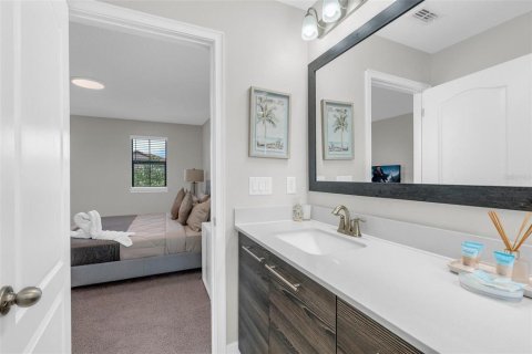 Villa ou maison à vendre à Haines City, Floride: 4 chambres, 223.34 m2 № 2350341 - photo 27