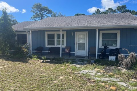 House in Spring Hill, Florida 2 bedrooms, 81.75 sq.m. № 2363292