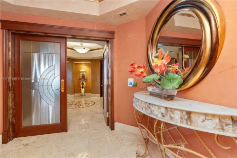 Condo in Aventura, Florida, 3 bedrooms  № 1860538 - photo 2