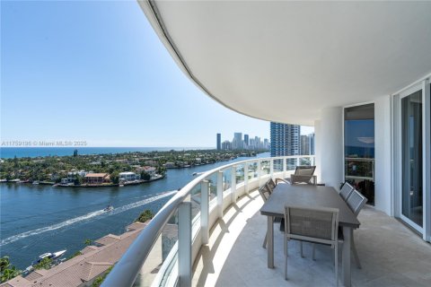 Condo in Aventura, Florida, 3 bedrooms  № 1860538 - photo 12