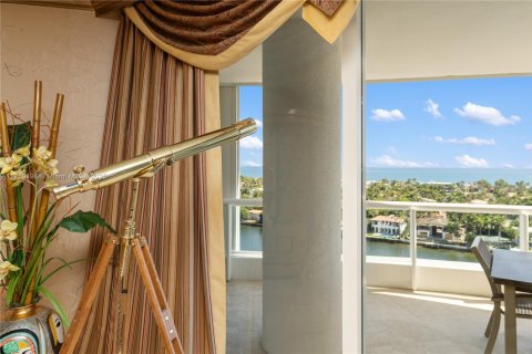 Condo in Aventura, Florida, 3 bedrooms  № 1860538 - photo 11