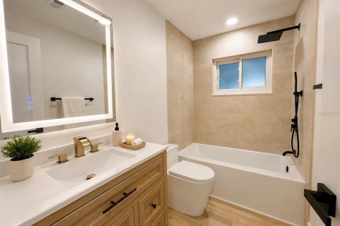 Villa ou maison à vendre à Palm Harbor, Floride: 3 chambres, 158.68 m2 № 2258785 - photo 6