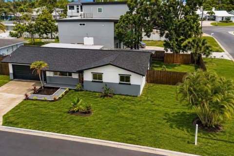 Villa ou maison à vendre à Palm Harbor, Floride: 3 chambres, 158.68 m2 № 2258785 - photo 21