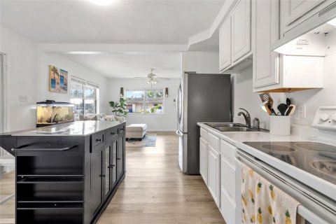 Купить виллу или дом в Сарасота, Флорида 3 комнаты, 77.95м2, № 1759832 - фото 14