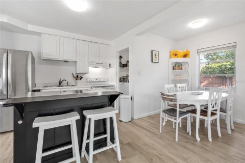Купить виллу или дом в Сарасота, Флорида 3 комнаты, 77.95м2, № 1759832 - фото 13