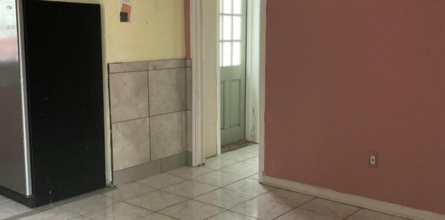 Villa ou maison à Fort Pierce, Floride 2 chambres, 71.72 m2 № 1100893