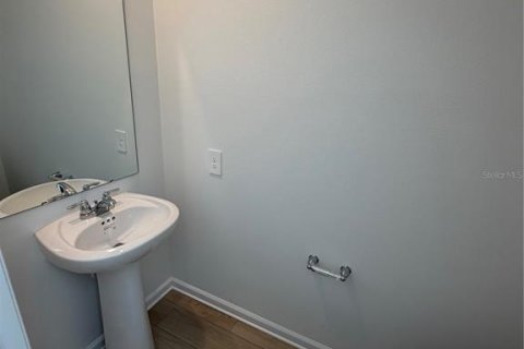 House in Winter Haven, Florida 4 bedrooms, 174.1 sq.m. № 2234734 - photo 9