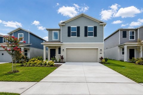 House in Winter Haven, Florida 4 bedrooms, 174.1 sq.m. № 2234734