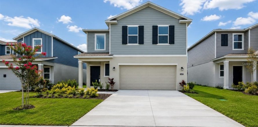 House in Winter Haven, Florida 4 bedrooms, 174.1 sq.m. № 2234734