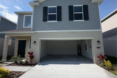 House in Winter Haven, Florida 4 bedrooms, 174.1 sq.m. № 2234734 - photo 3