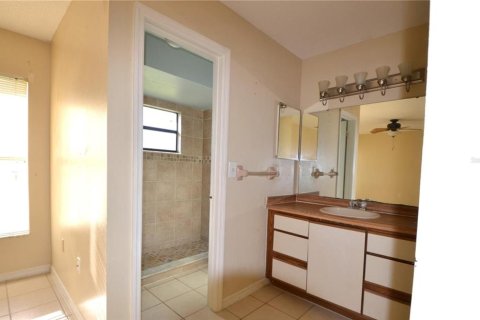 House in Kissimmee, Florida 3 bedrooms, 143.16 sq.m. № 1844933 - photo 10