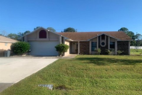 House in Kissimmee, Florida 3 bedrooms, 143.16 sq.m. № 1844933 - photo 1