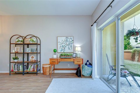Adosado en venta en Land O' Lakes, Florida, 3 dormitorios, 171.5 m2 № 2148528 - foto 17