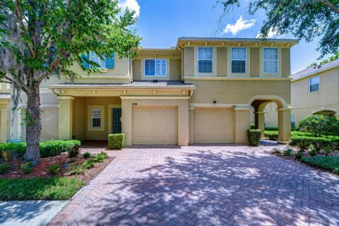 Adosado en Land O' Lakes, Florida 3 dormitorios, 171.5 m2 № 2148528