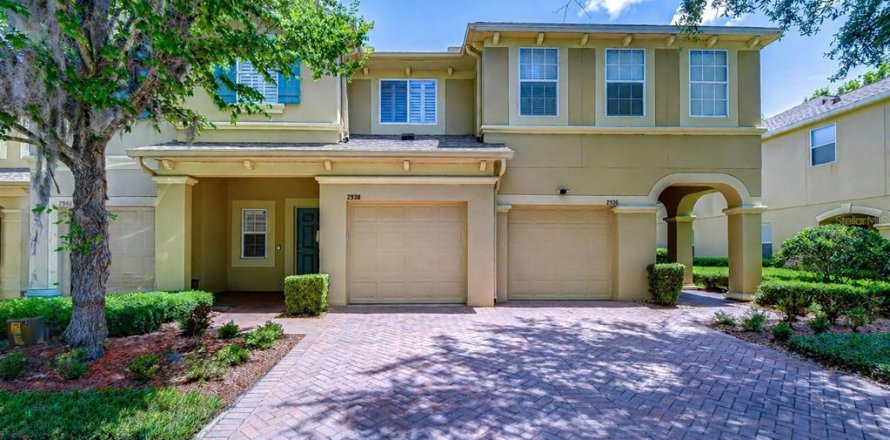 Adosado en Land O' Lakes, Florida 3 dormitorios, 171.5 m2 № 2148528