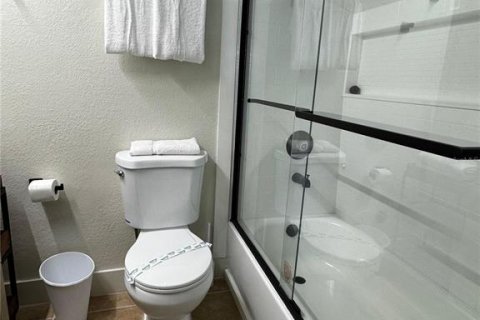 Condo in Orlando, Florida, 2 bedrooms № 2123021 - photo 10