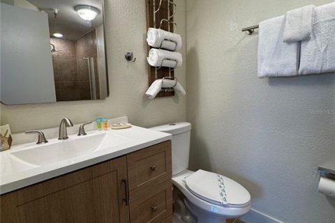 Condo in Orlando, Florida, 2 bedrooms № 2123021 - photo 11