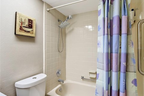 Condominio en venta en Port Richey, Florida, 2 dormitorios, 107.02 m2 № 2100091 - foto 23