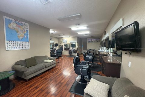 Immobilier commercial à louer à Palm Coast, Floride: 81.2 m2 № 2319286 - photo 2