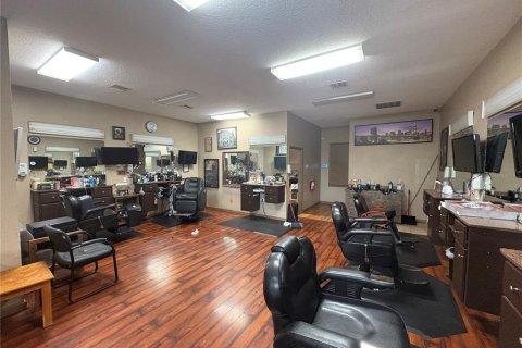Immobilier commercial à louer à Palm Coast, Floride: 81.2 m2 № 2319286 - photo 3