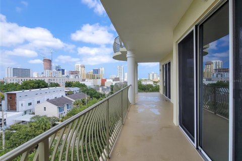 Condominio en venta en Saint Petersburg, Florida, 2 dormitorios, 152.82 m2 № 1587666 - foto 14