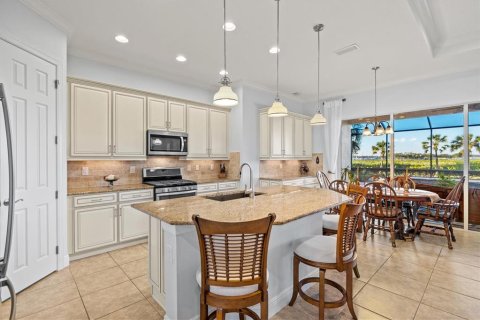 Villa ou maison à vendre à Bradenton, Floride: 4 chambres, 244.33 m2 № 1421352 - photo 14