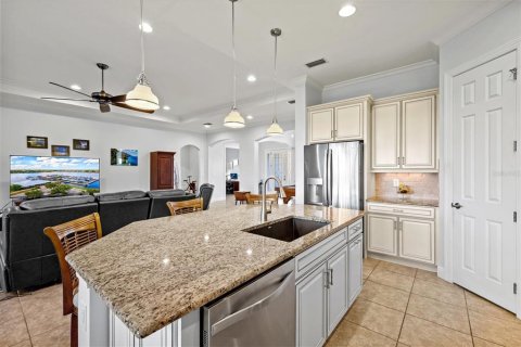 Villa ou maison à vendre à Bradenton, Floride: 4 chambres, 244.33 m2 № 1421352 - photo 12