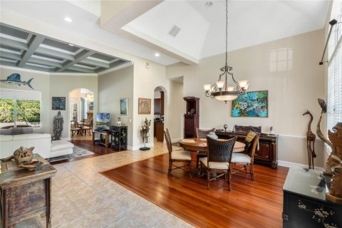 House in Mount Dora, Florida 4 bedrooms, 271.09 sq.m. № 1615006 - photo 6