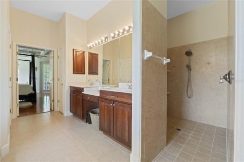 House in Mount Dora, Florida 4 bedrooms, 271.09 sq.m. № 1615006 - photo 23
