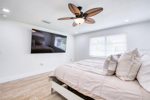 Villa ou maison à vendre à Treasure Island, Floride: 3 chambres, 149.11 m2 № 2138148 - photo 25
