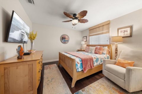 Immobilier commercial à vendre à Indian Rocks Beach, Floride: 4 chambres, 260.68 m2 № 2316762 - photo 30