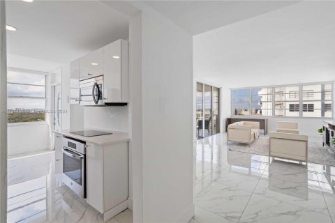 Copropriété à vendre à Aventura, Floride: 2 chambres, 149.11 m2 № 1990408 - photo 7