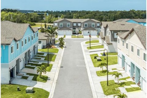 Propiedad comercial en venta en Clearwater, Florida, 166.3 m2 № 1917325 - foto 2