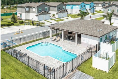 Propiedad comercial en venta en Clearwater, Florida, 166.3 m2 № 1917325 - foto 4