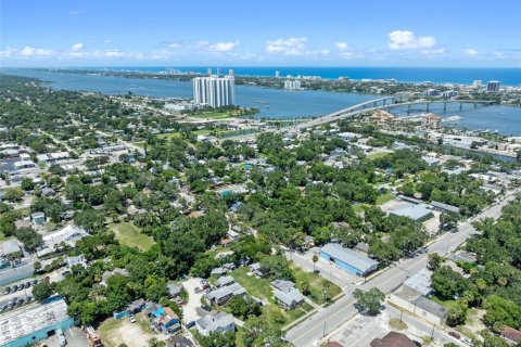 Apartment in Daytona Beach, Florida 3 bedrooms, 149.29 sq.m. № 1915967 - photo 27