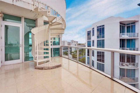 Condo in Aventura, Florida, 3 bedrooms  № 1877722 - photo 30