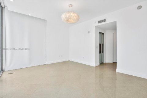 Condo in Aventura, Florida, 3 bedrooms  № 1877722 - photo 8
