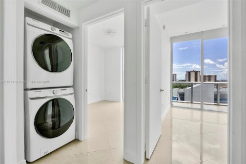 Condo in Aventura, Florida, 3 bedrooms  № 1877722 - photo 19