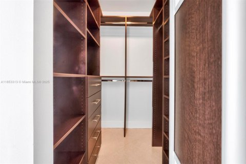 Condo in Aventura, Florida, 3 bedrooms  № 1877722 - photo 11