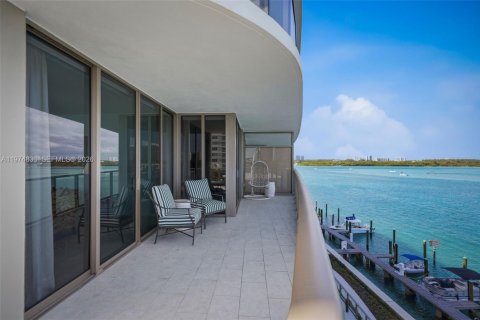Купить кондоминиум в Бей-Харбор-Айлендс, Флорида 4 спальни, 327.29м2, № 2039993 - фото 19