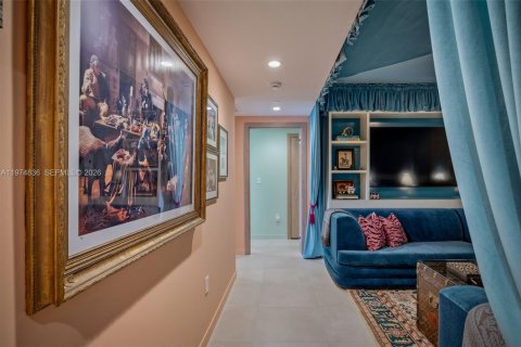 Купить кондоминиум в Бей-Харбор-Айлендс, Флорида 4 спальни, 327.29м2, № 2039993 - фото 28