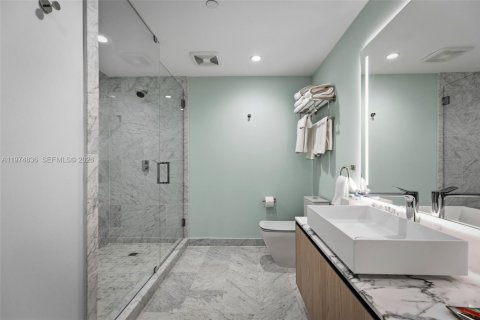 Купить кондоминиум в Бей-Харбор-Айлендс, Флорида 4 спальни, 327.29м2, № 2039993 - фото 21