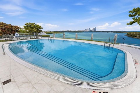 Купить кондоминиум в Бей-Харбор-Айлендс, Флорида 4 спальни, 327.29м2, № 2039993 - фото 14